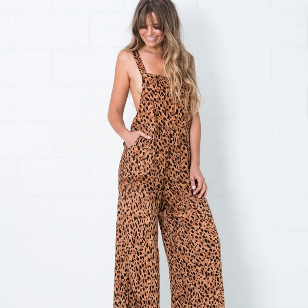 Major UnicornALERT!  SPELL SAPHARI OVERALLS
